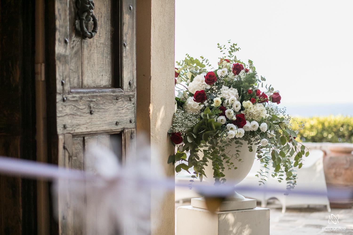 Wedding couple at Cala dei Balcani — exclusive seaside wedding venue, Santa Cesarea Terme, Salento